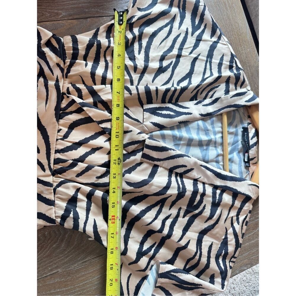 Sally LaPointe Zebra Print Cream Black Drop Collar Satin Dress Women's Size 4‎ - Picture 9 of 11